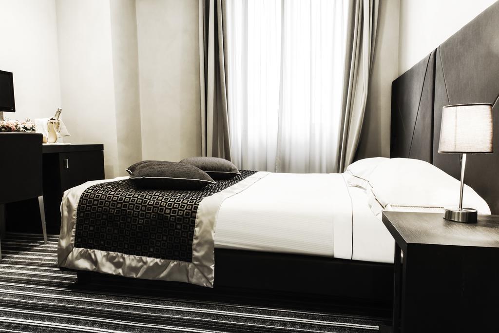 Hotel Principe Di Torino 외부 사진