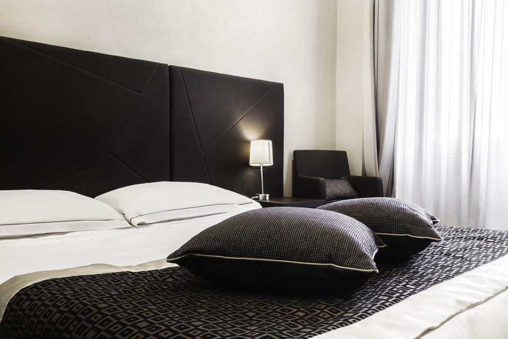 Hotel Principe Di Torino 외부 사진