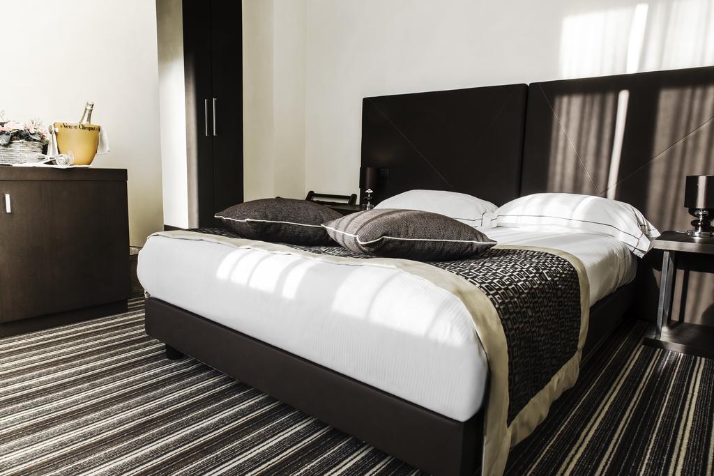 Hotel Principe Di Torino 외부 사진
